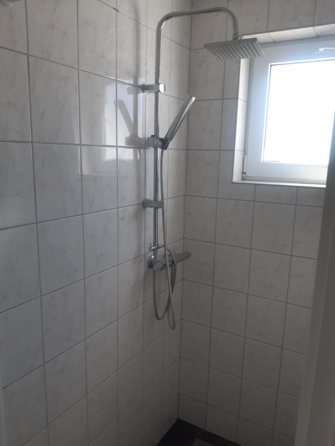 Appartement Middelhiem à Buren  Extérieur photo